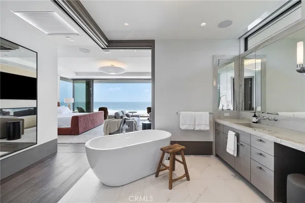 $135,000 | 716 The Strand, Manhattan Beach, CA 90266