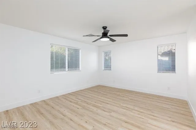 $2,300 | 971 Grand Cerritos Avenue, Las Vegas, NV 89183