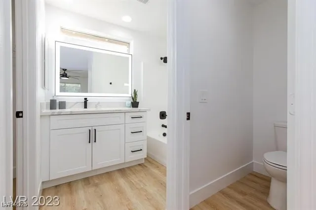 $2,300 | 971 Grand Cerritos Avenue, Las Vegas, NV 89183