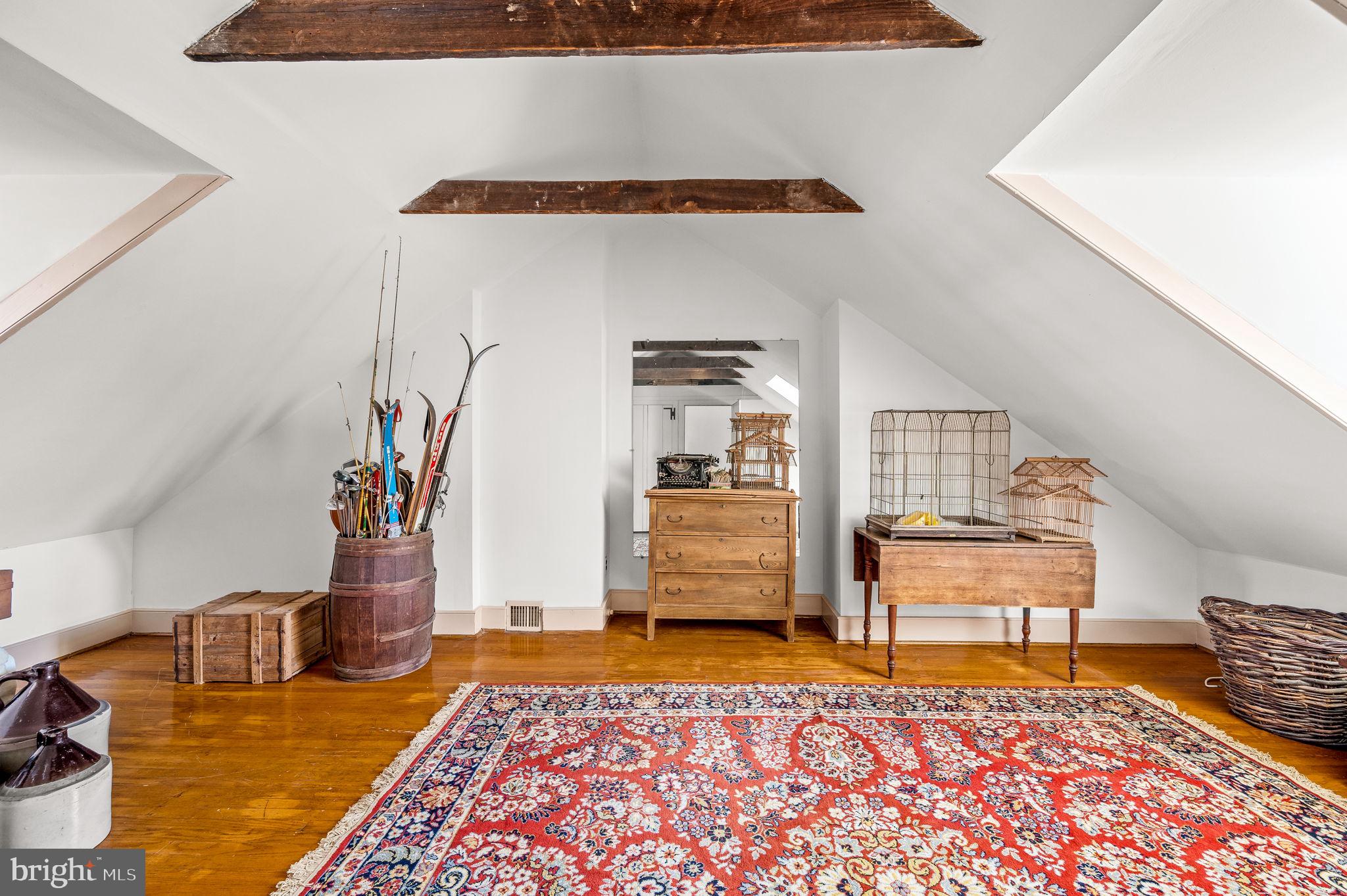 331 Lawrence Court Philadelphia, PA 19106 - Photo 30 of 43 Fourth floor bonus room