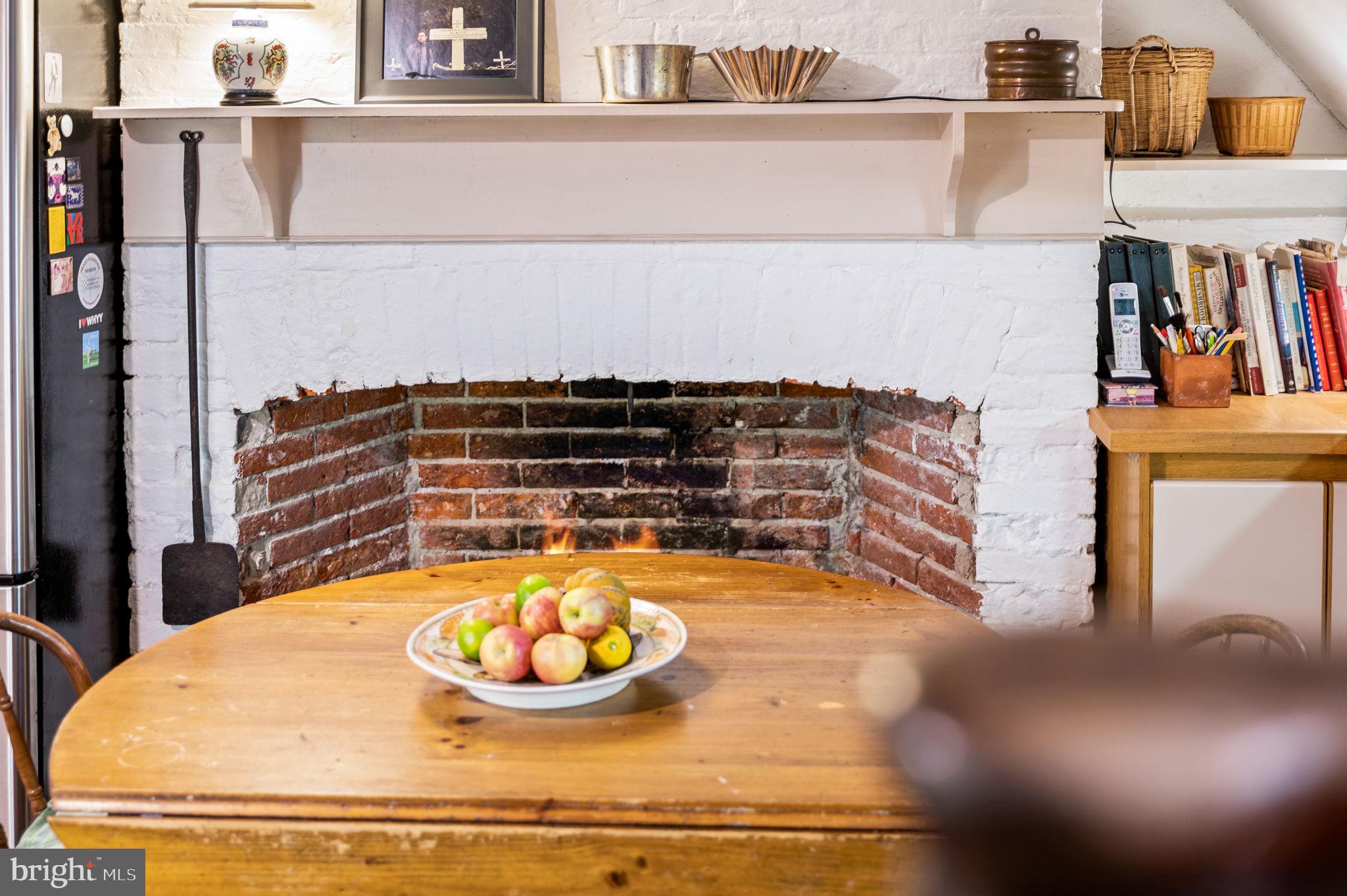 331 Lawrence Court Philadelphia, PA 19106 - Photo 32 of 43