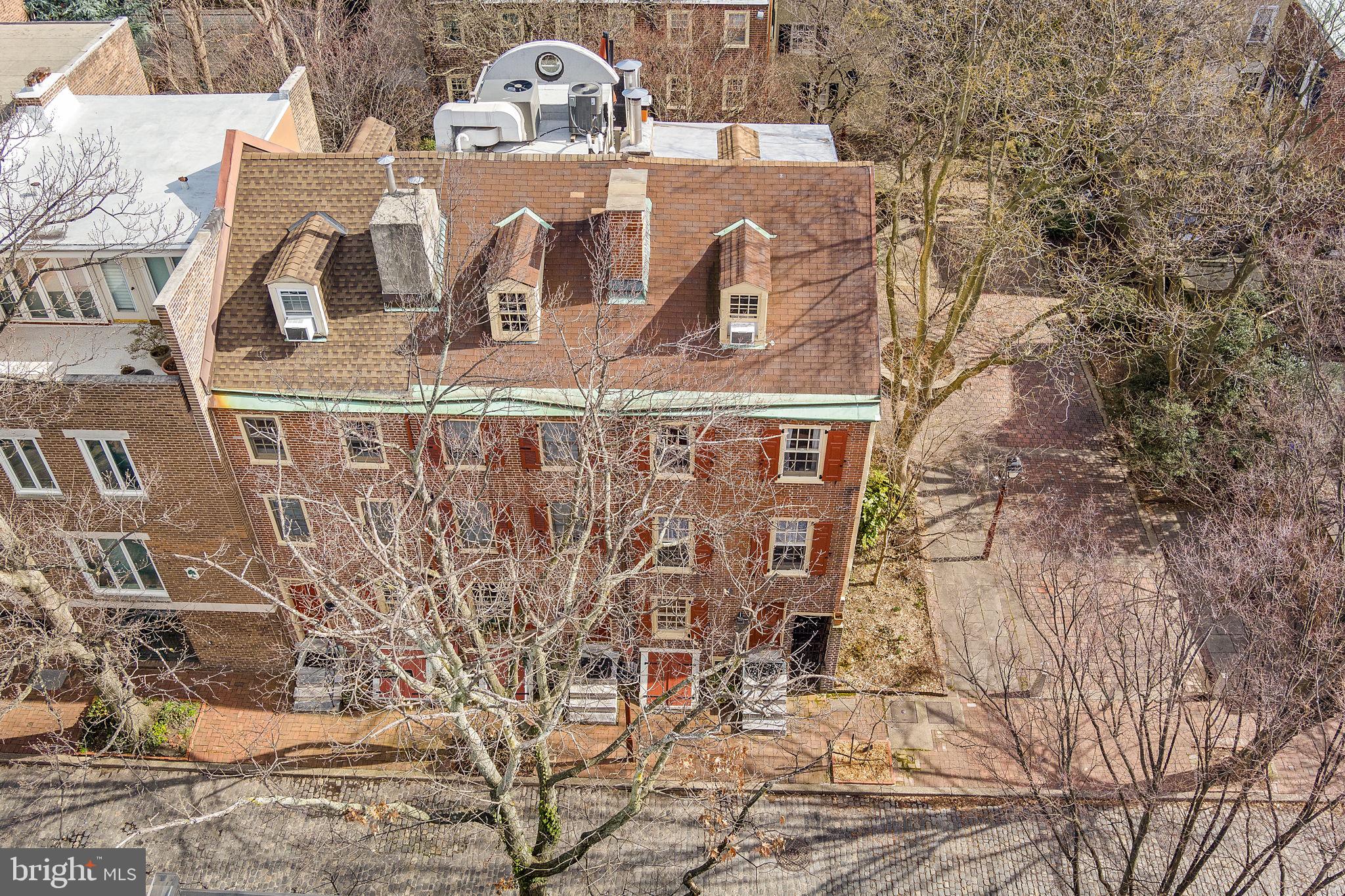 331 Lawrence Court Philadelphia, PA 19106 - Photo 41 of 43