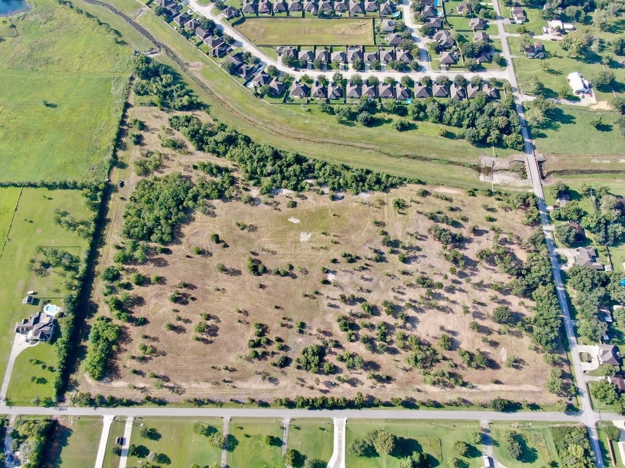 0 7th Street Santa Fe, TX 77510 - Photo 6 of 9