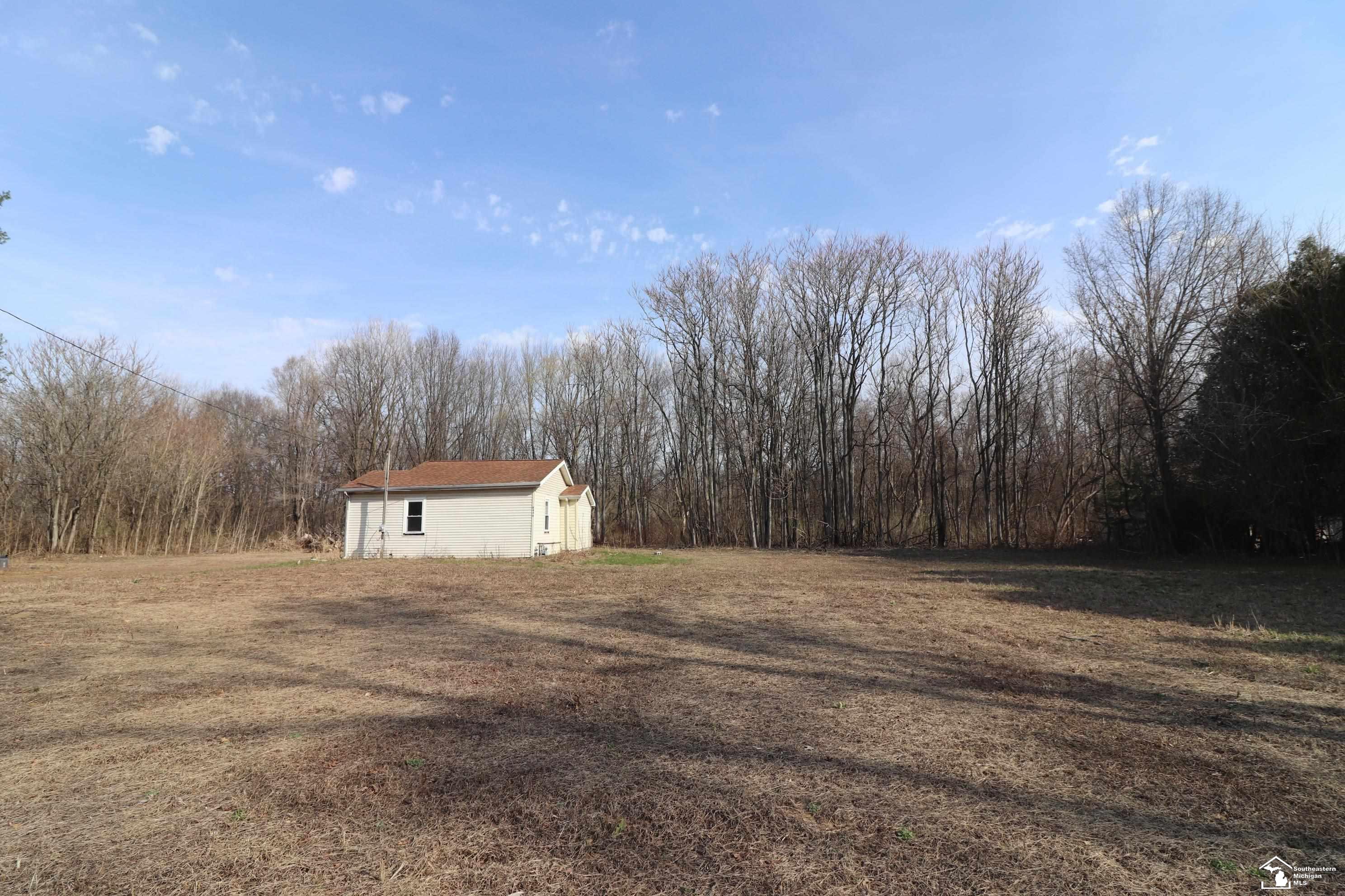 2630 West Temperance Road Temperance, MI 48182 - Photo 5 of 13