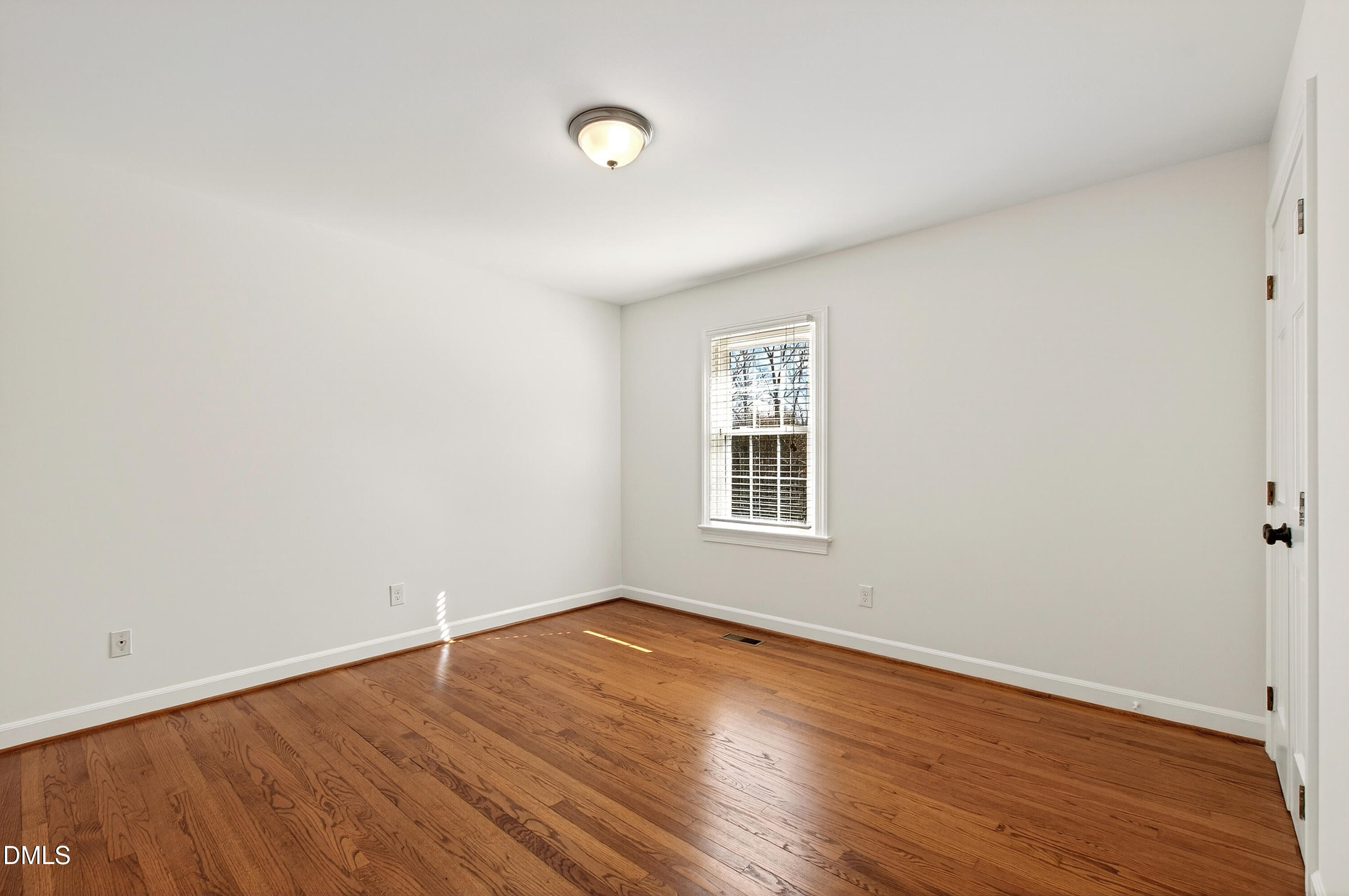 1001 Pebblebrook Drive Raleigh, NC 27609 - Photo 37 of 54 Interiors (27)