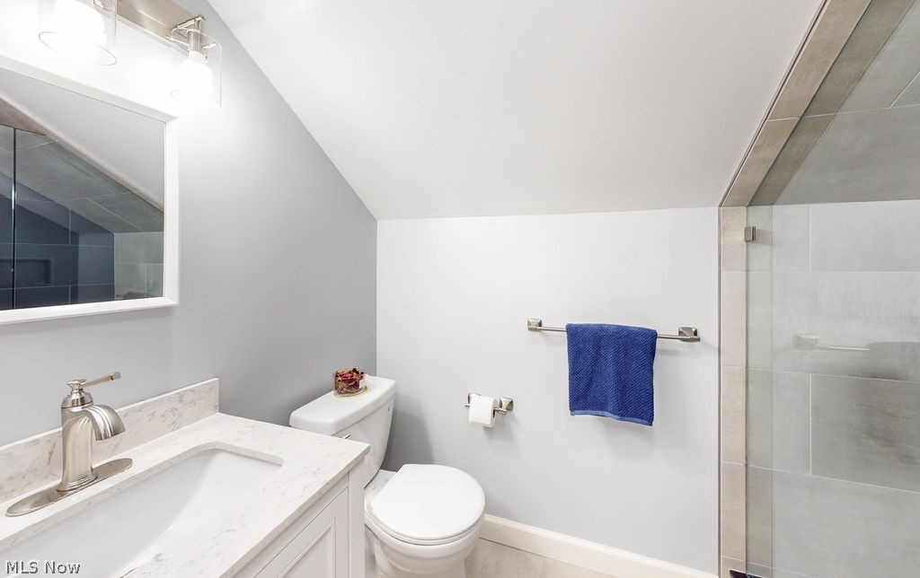 3161 Lander Road Pepper Pike, OH 44124 - Photo 18 of 26 En-suite bath