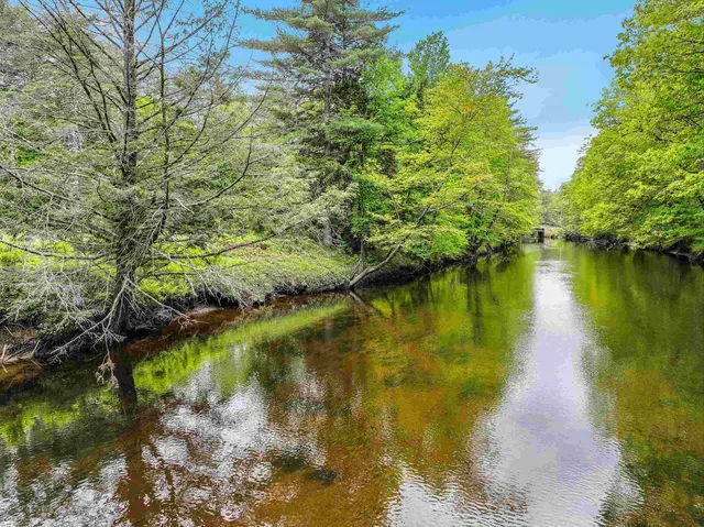 $889,900 | 97 Salisbury Highway, Andover, NH 03216