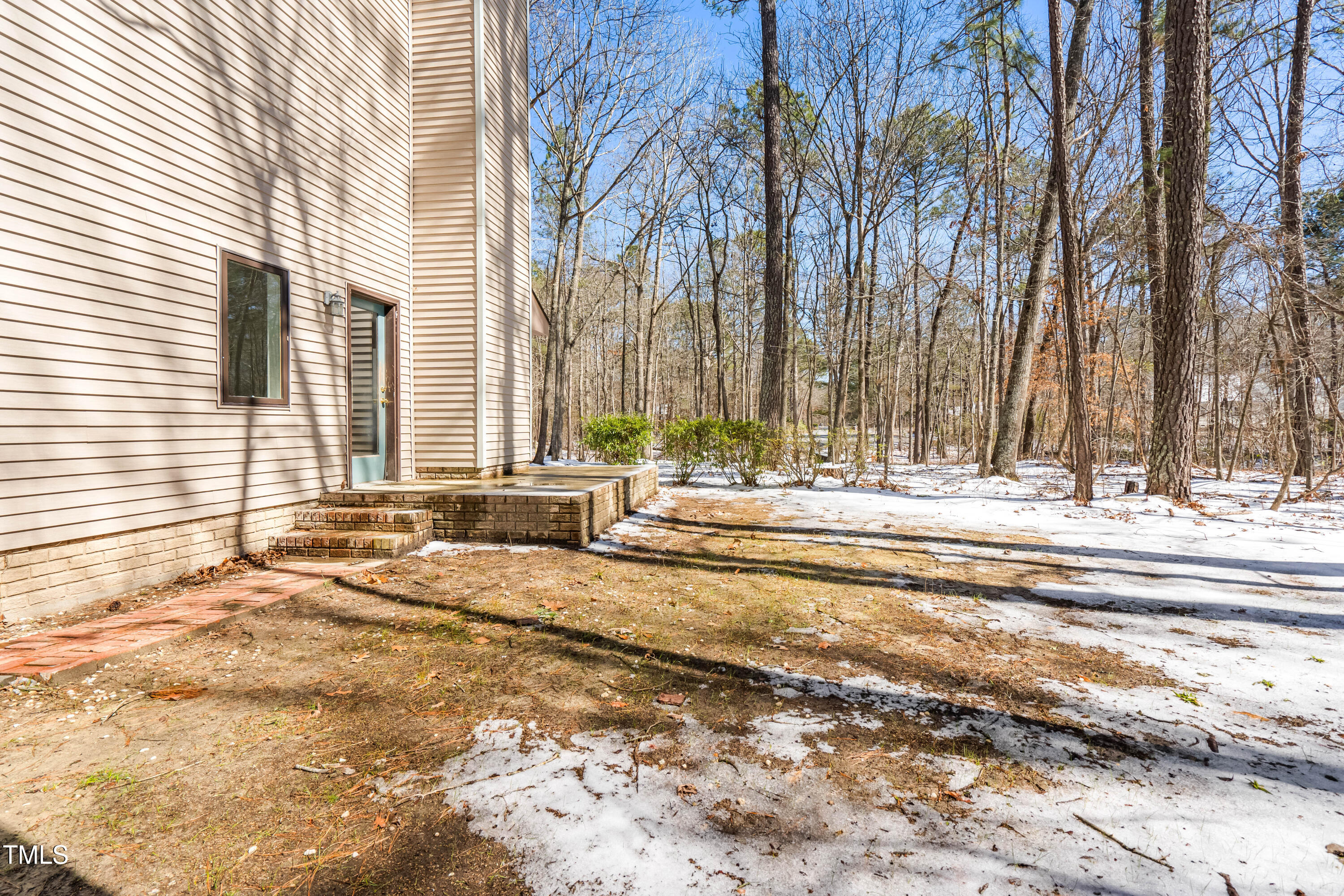 316 Russ Road Smithfield, NC 27577 - Photo 45 of 50 Side Yard