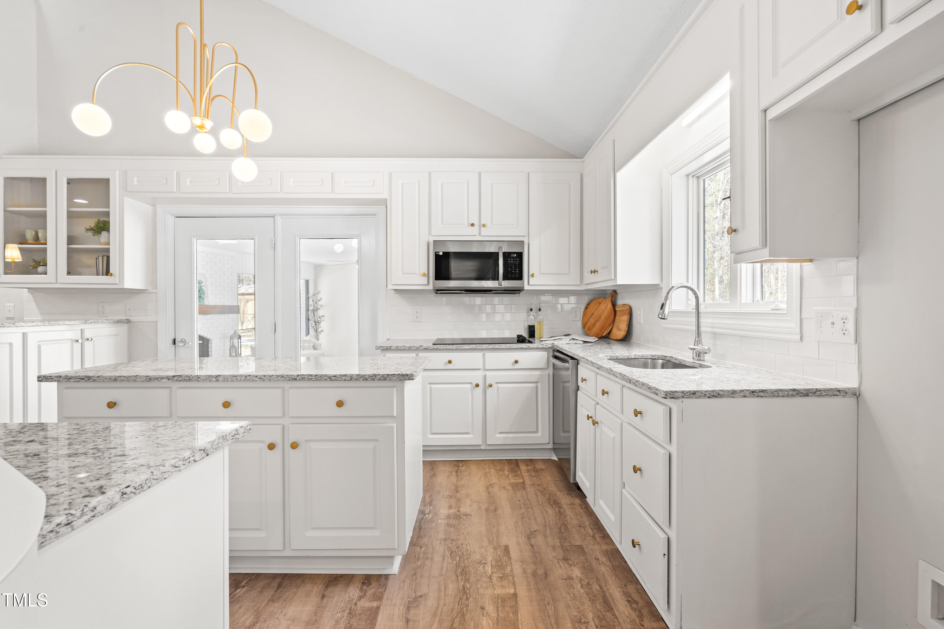 316 Russ Road Smithfield, NC 27577 - Photo 4 of 50 Kitchen