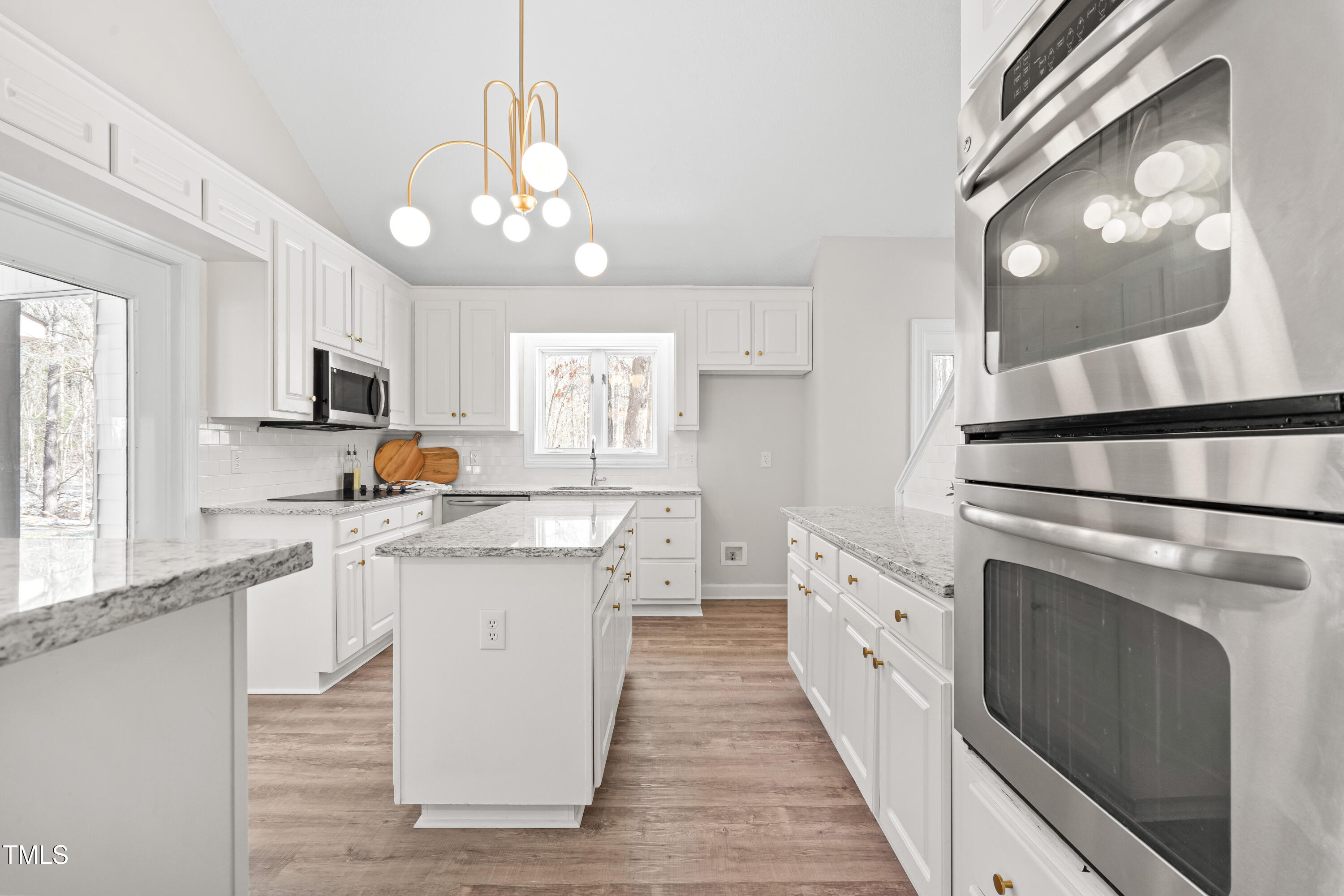 316 Russ Road Smithfield, NC 27577 - Photo 5 of 50 Kitchen