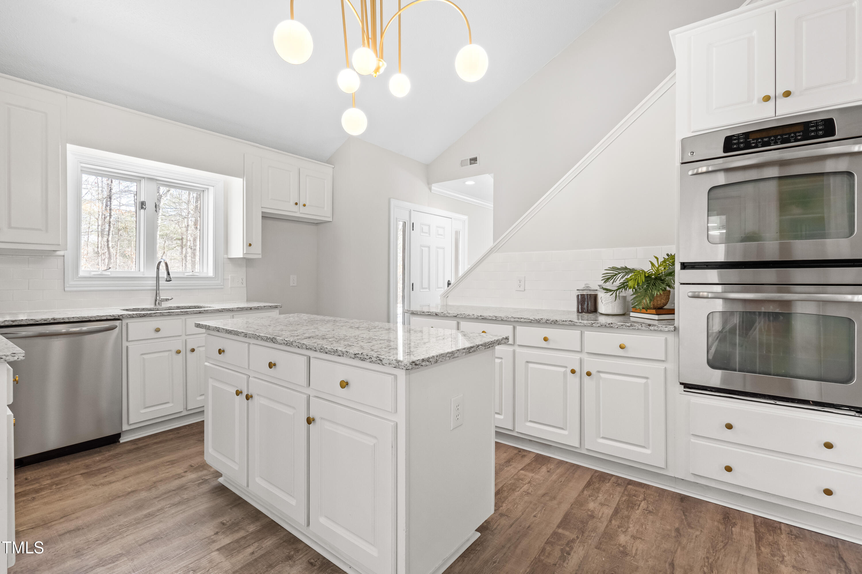 316 Russ Road Smithfield, NC 27577 - Photo 8 of 50 Kitchen