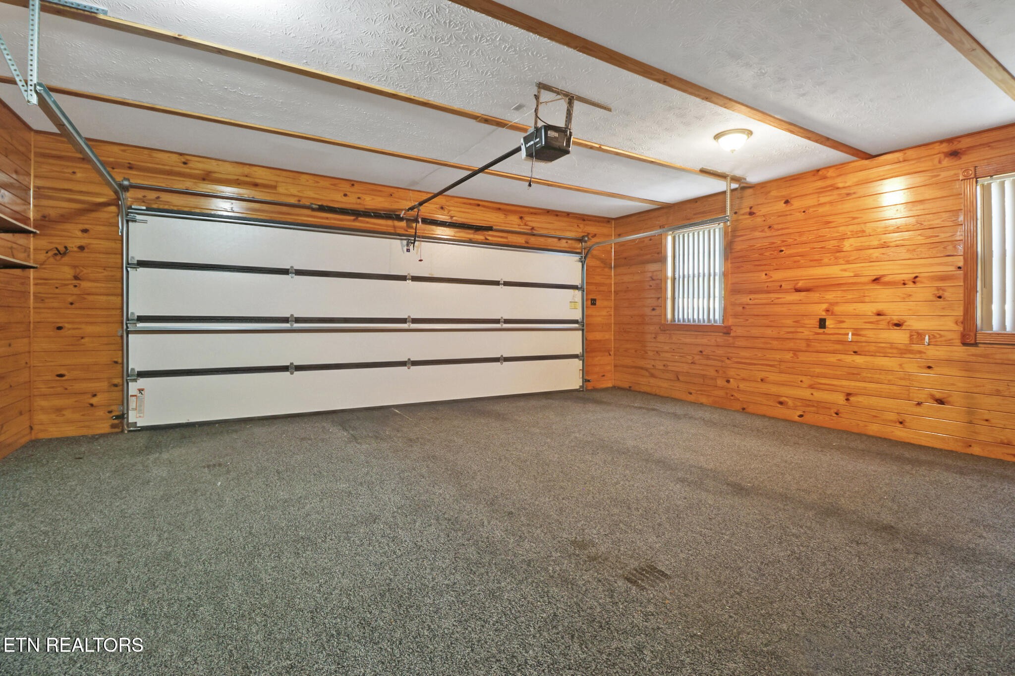 1190 Sand Cut Road Oneida, TN 37841 - Photo 34 of 41 a view of an empty room