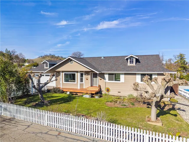 $425,000 | 170 Deer Hill Lane, Lakeport, CA 95453