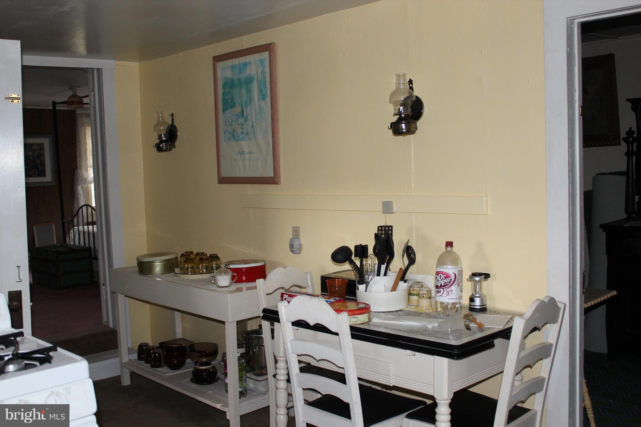 357 Stokes Airport Road Front Royal, VA 22630 - Photo 23 of 26 Kitchen