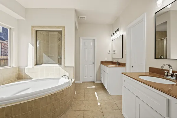 $3,100 | 10335 Belvamera Road, Richmond, TX 77407