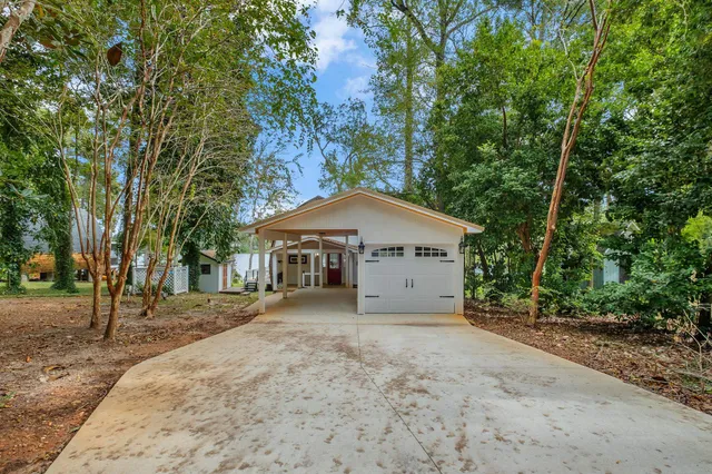 $330,000 | 1645 Tallavana Trail, Havana, FL 32333