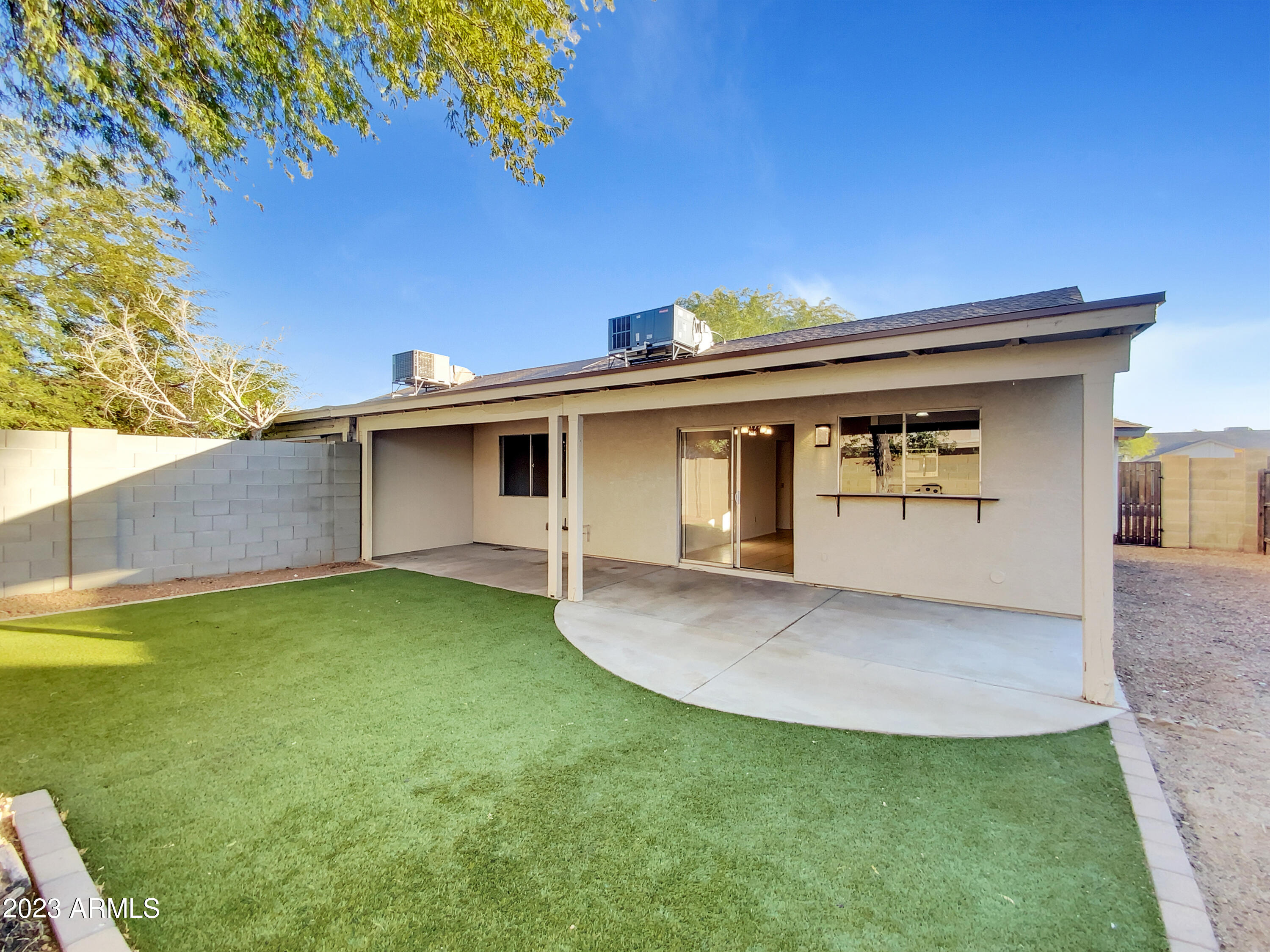 1950 East Grandview Road Phoenix, AZ 85022 - Photo 12 of 19 listing_9