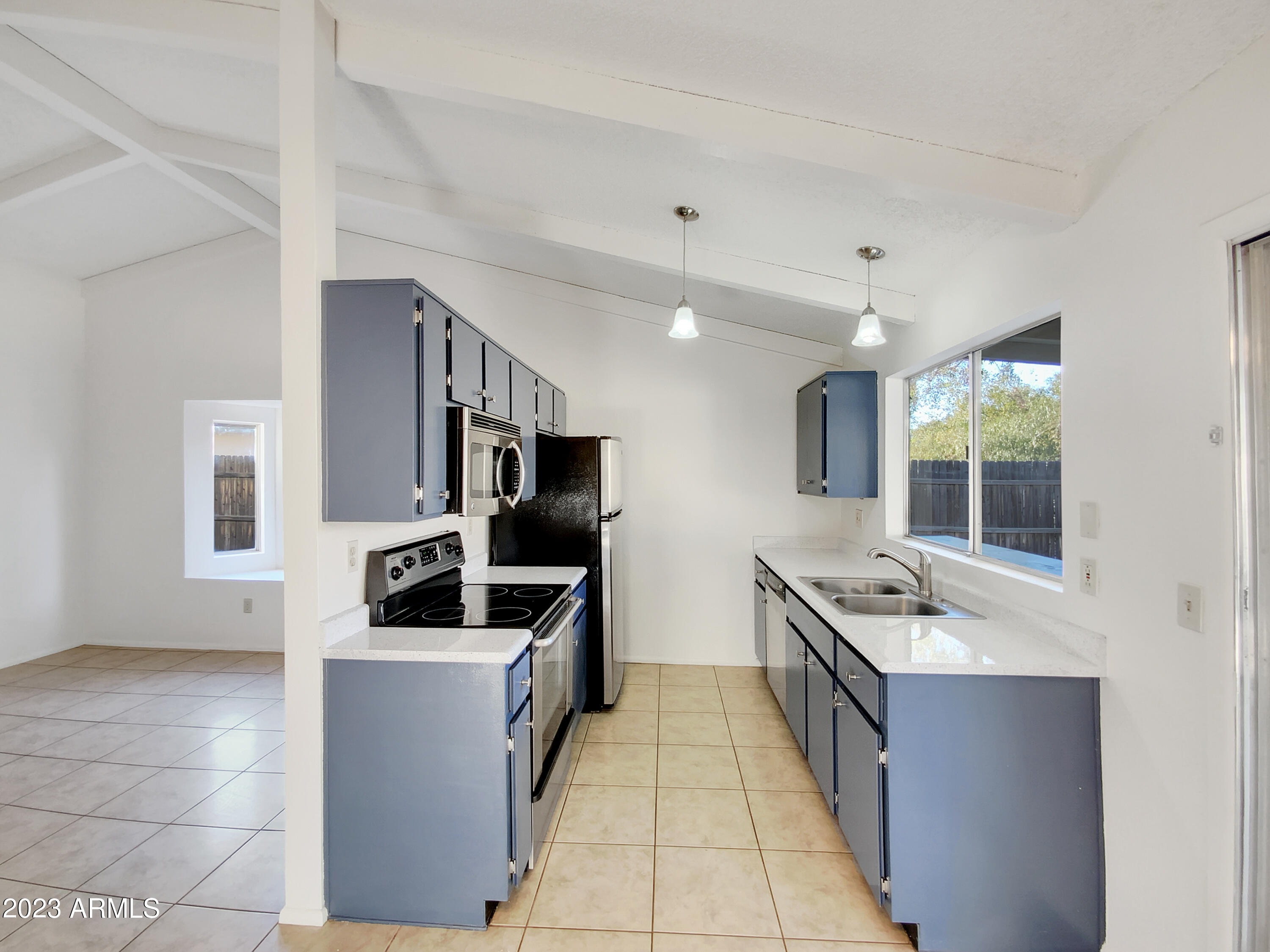 1950 East Grandview Road Phoenix, AZ 85022 - Photo 9 of 19 listing_6