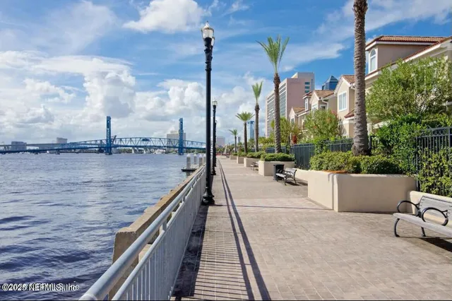 $294,900 | 400 East Bay Street, Unit 2004, Jacksonville, FL 32202