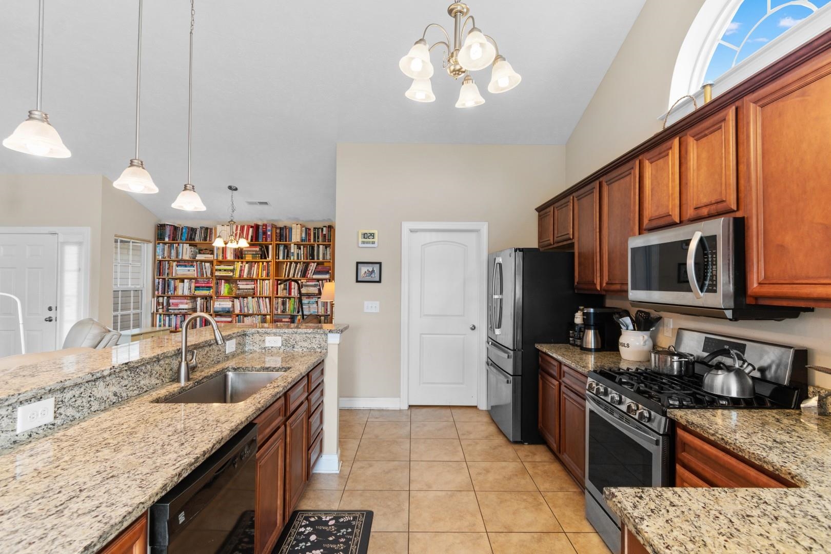 190 Camrose Way Myrtle Beach, SC 29588 - Photo 7 of 34
