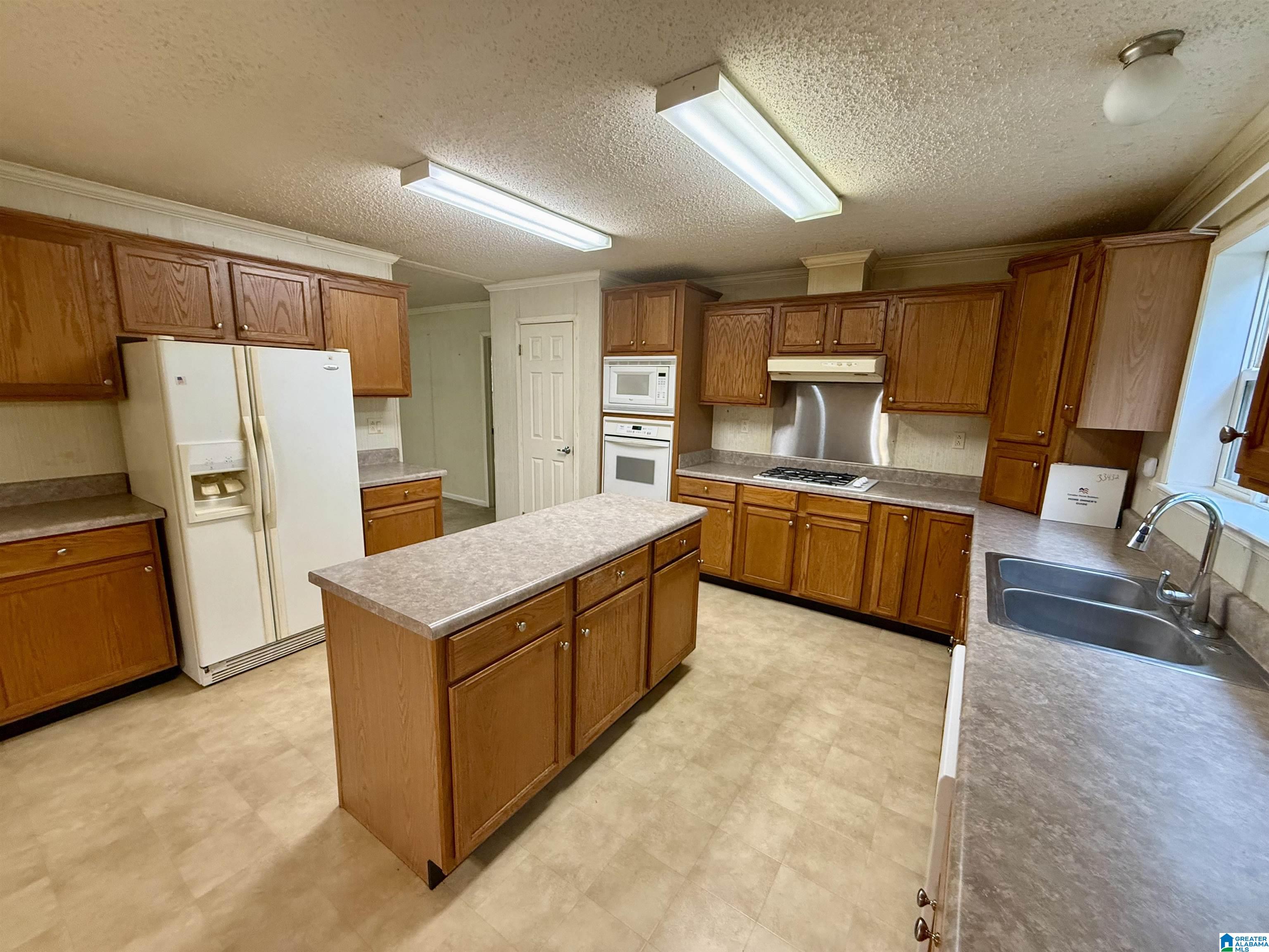 164 Bayou Ridge Lane Talladega, AL 35160 - Photo 14 of 32