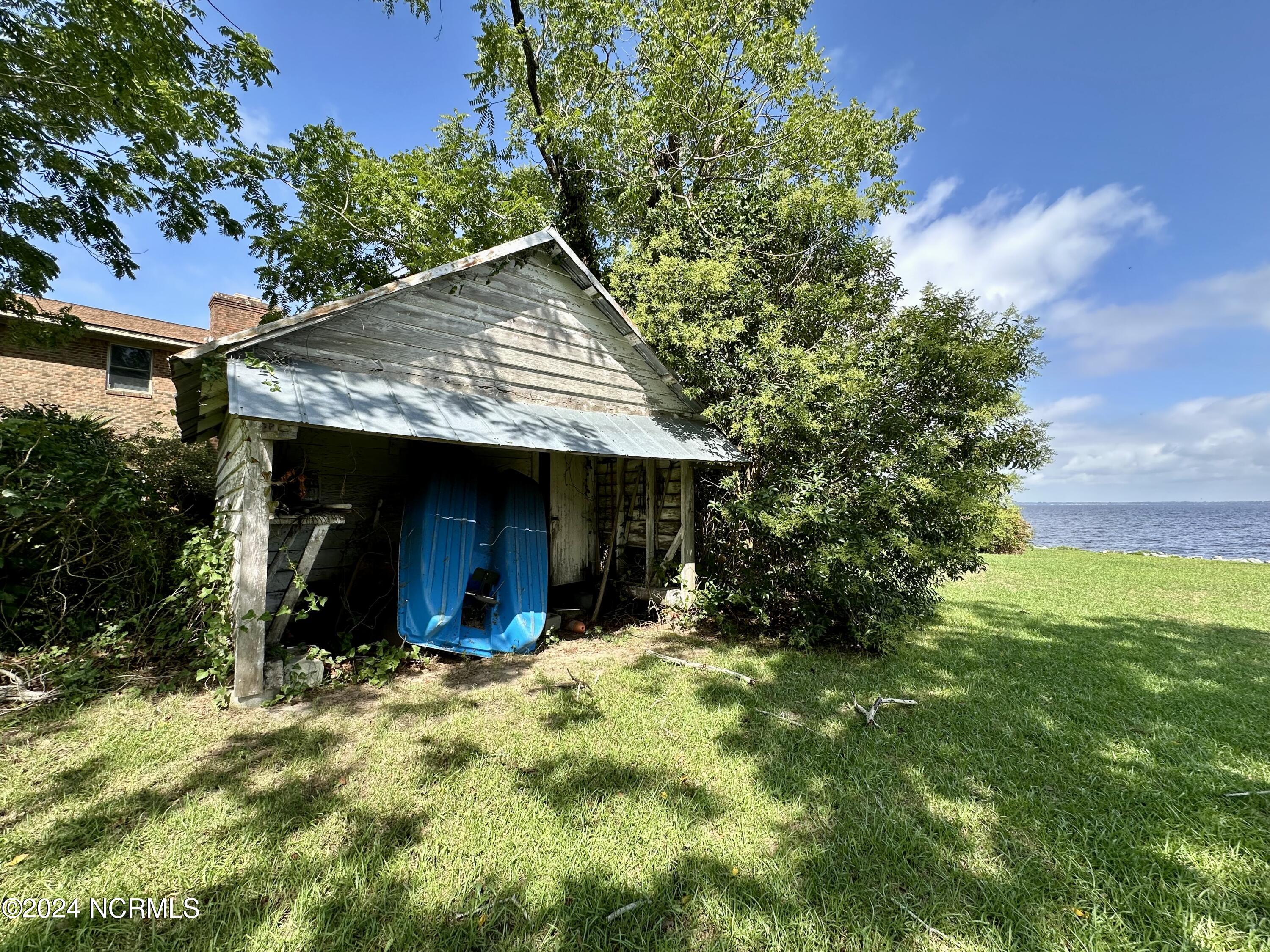 777 Arnolds Beach Road Roper, NC 27970 - Photo 25 of 30 Vintage barn on property. Be cautious for bees, wasps, etc