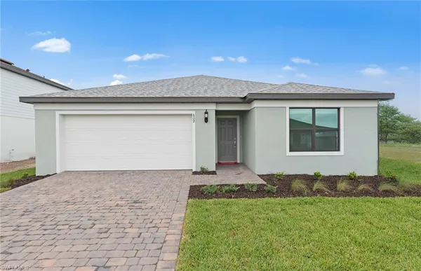 $304,990 | 634 Lakeside Oasis Avenue, Lehigh Acres, FL 33974