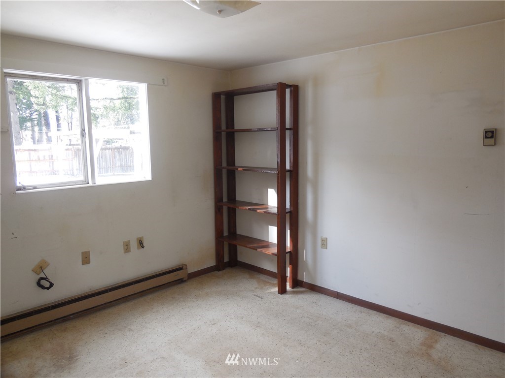 24318 Wicker Road Sedro-Woolley, WA 98284 - Photo 15 of 16 Gallery Image 15