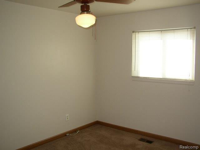 32036 Kelly Road Roseville, MI 48066 - Photo 13 of 25 Bed 3