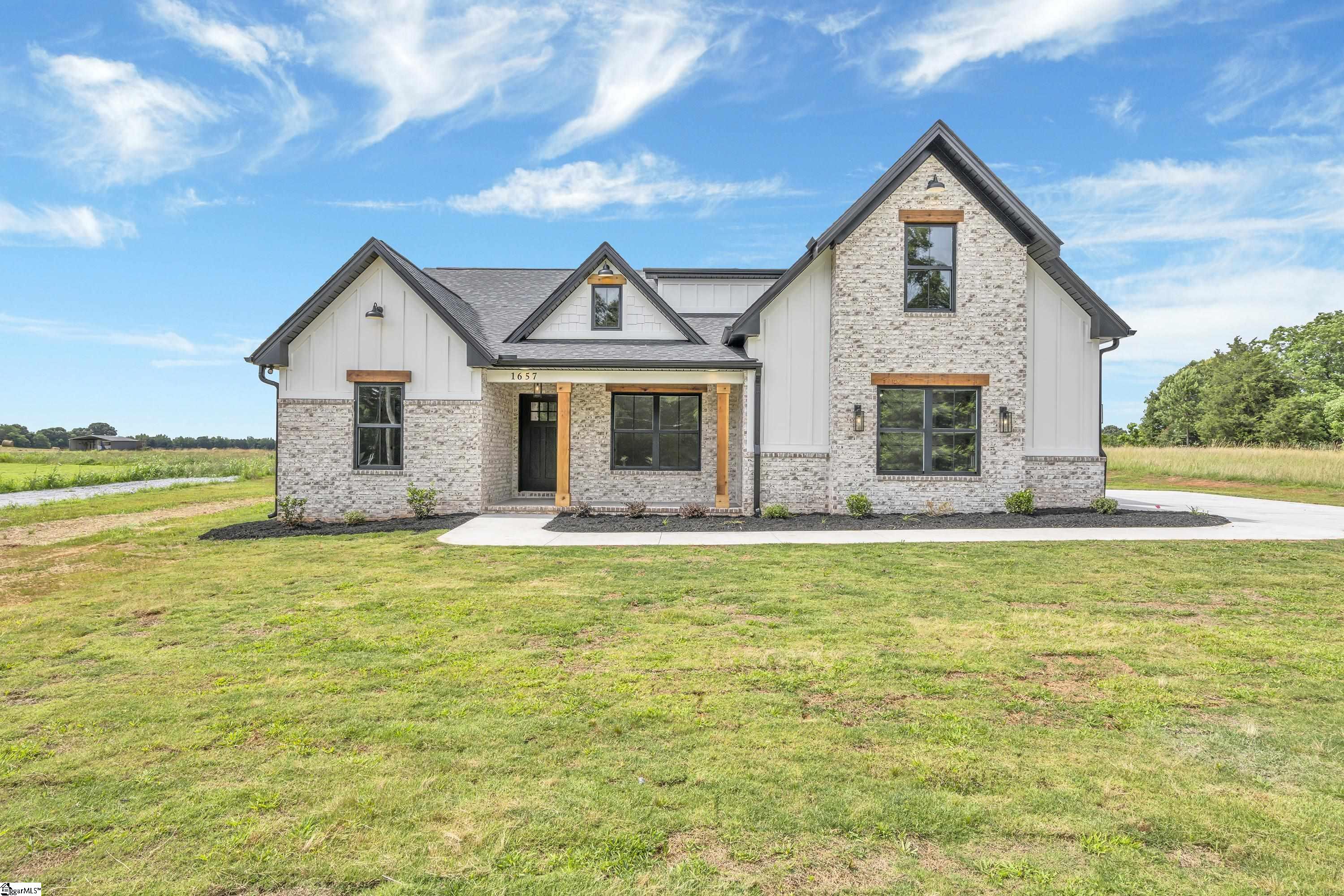 1657 Broadway School Road Belton, SC 29627 - Photo 1 of 35 Gallery Image 1