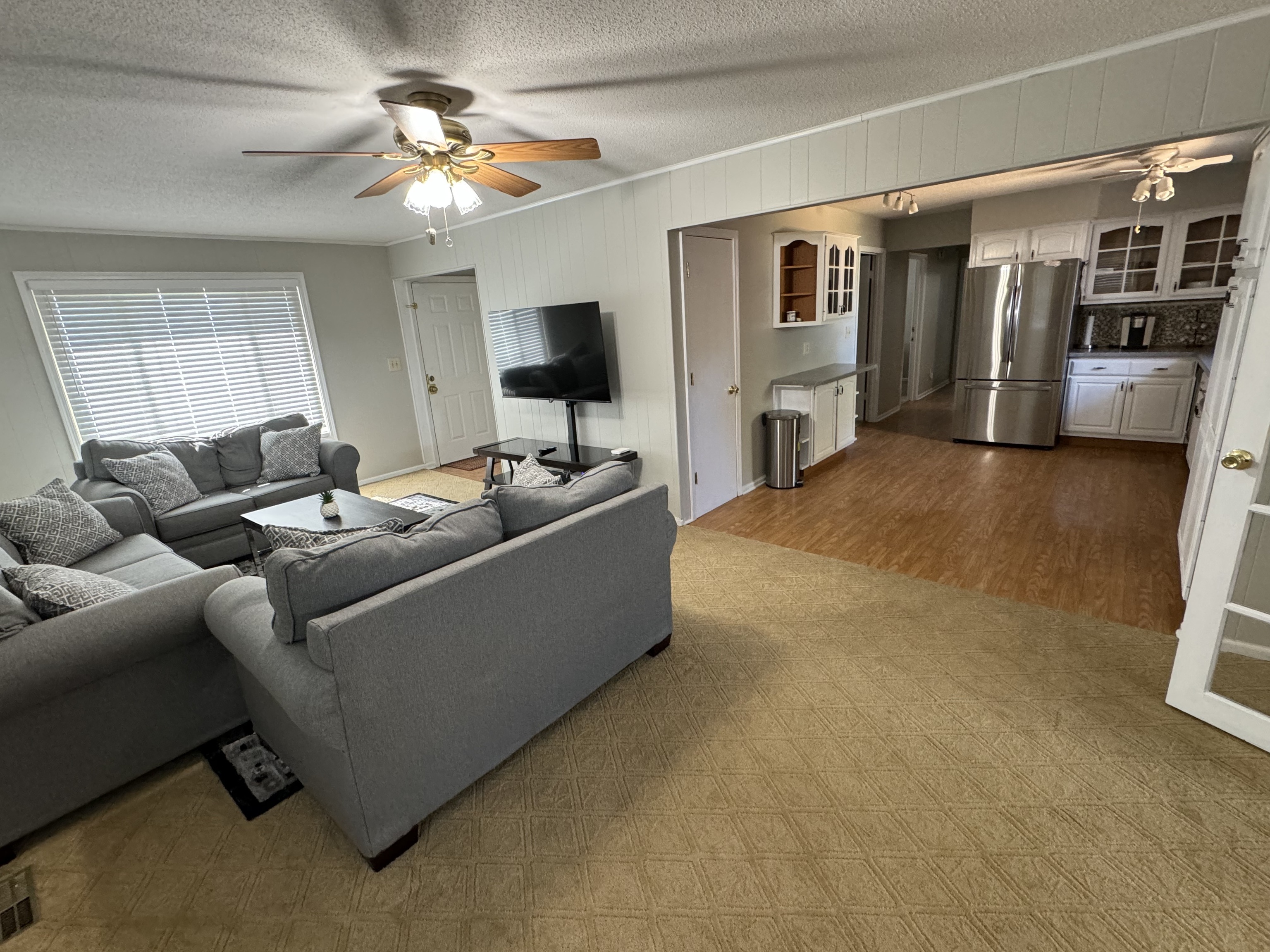 7028 East Southport Road Indianapolis, IN 46259 - Photo 6 of 20