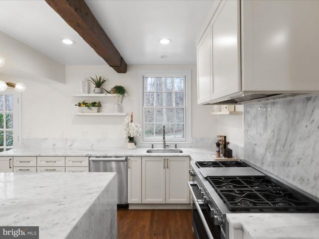 $2,050,000 | 7009 Heatherhill Road, Bethesda, MD 20817