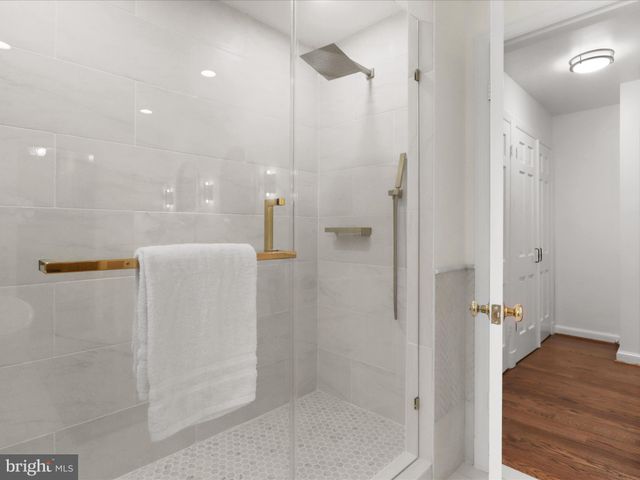 $2,050,000 | 7009 Heatherhill Road, Bethesda, MD 20817