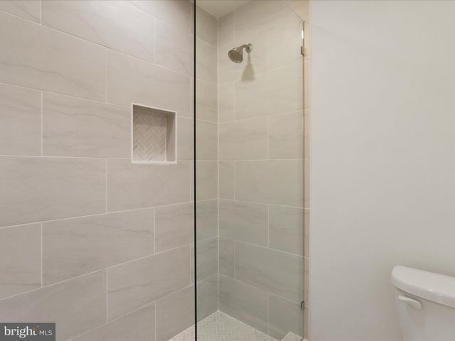 $2,050,000 | 7009 Heatherhill Road, Bethesda, MD 20817