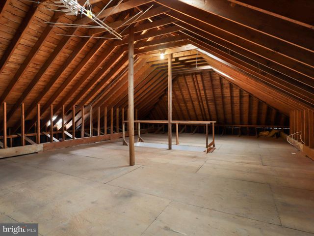 $2,050,000 | 7009 Heatherhill Road, Bethesda, MD 20817