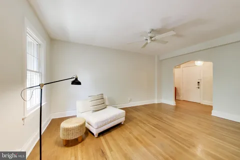 $359,000 | 5402 Connecticut Avenue Northwest, Unit 204, Washington, DC 20015