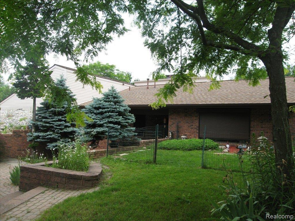 3595 Baldwin Road Metamora, MI 48455 - Photo 4 of 25 Secluded