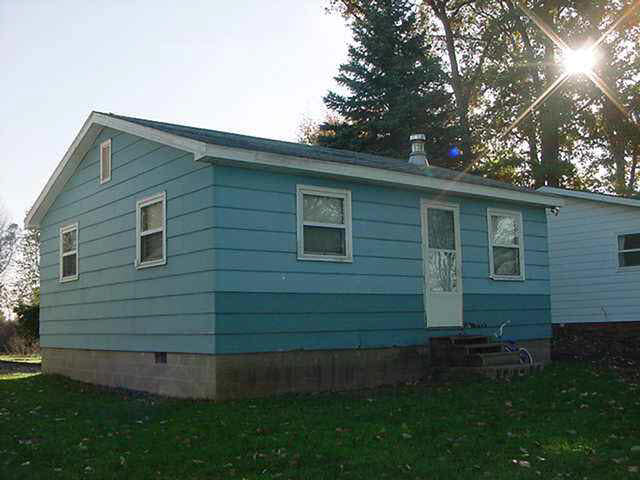 10711 North Oak Knoll Road Rome City, IN 46784 - Photo 2 of 2