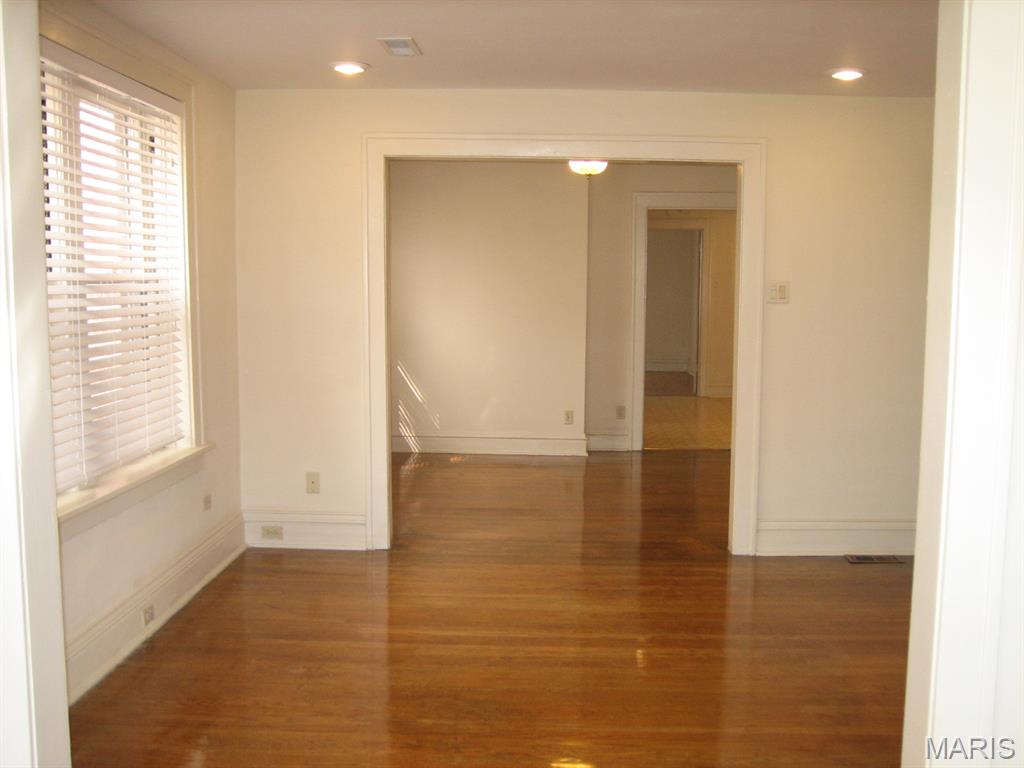6431 Clayton Road Clayton, MO 63117 - Photo 36 of 40