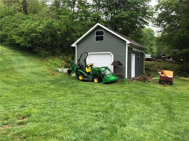 $180,000 | 989 Blackhawk Road, Beaver Falls, PA 15010