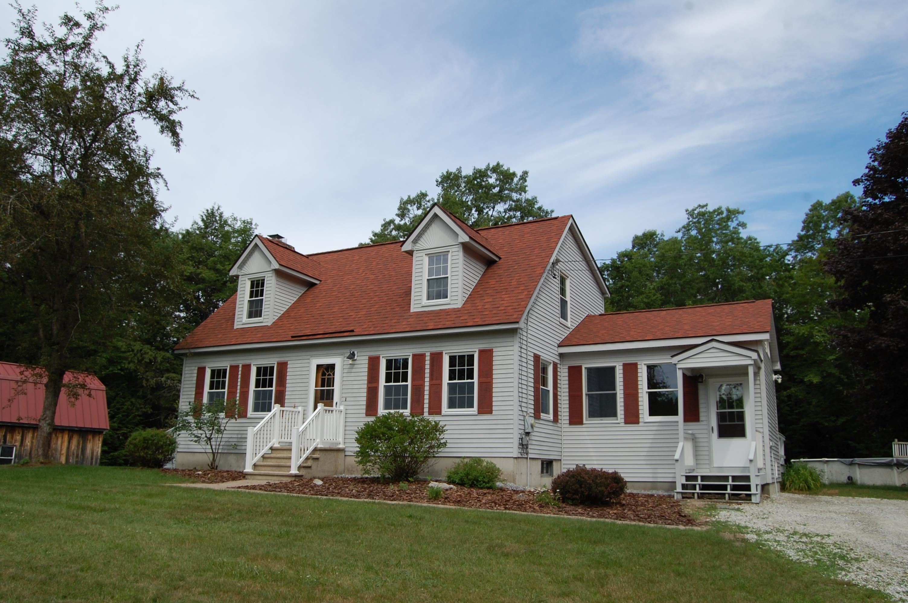 357 Montelona Road Goffstown, NH 03045 - Photo 1 of 25 Gallery Image 1