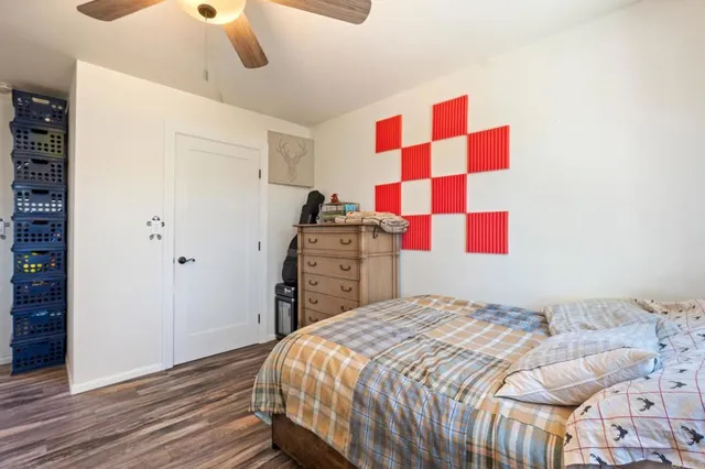 a view of a tennis court