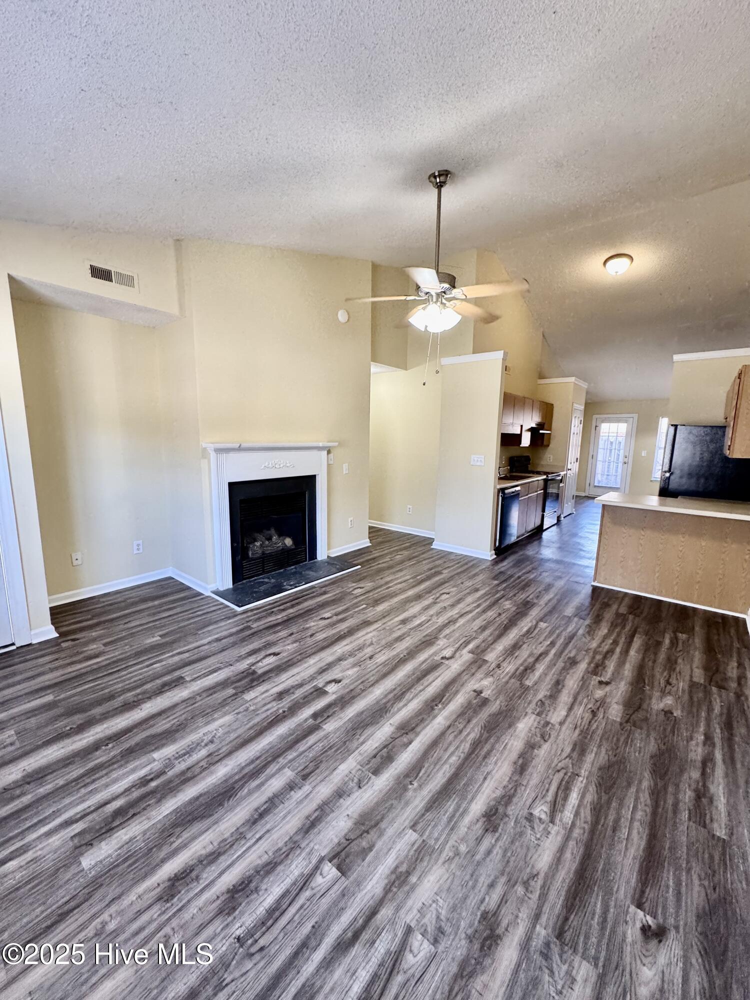 3305 Moseley Drive, Unit A Greenville, NC 27858 - Photo 12 of 14 IMG_9534