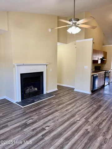 $1,300 | 3305 Moseley Drive, Unit A, Greenville, NC 27858