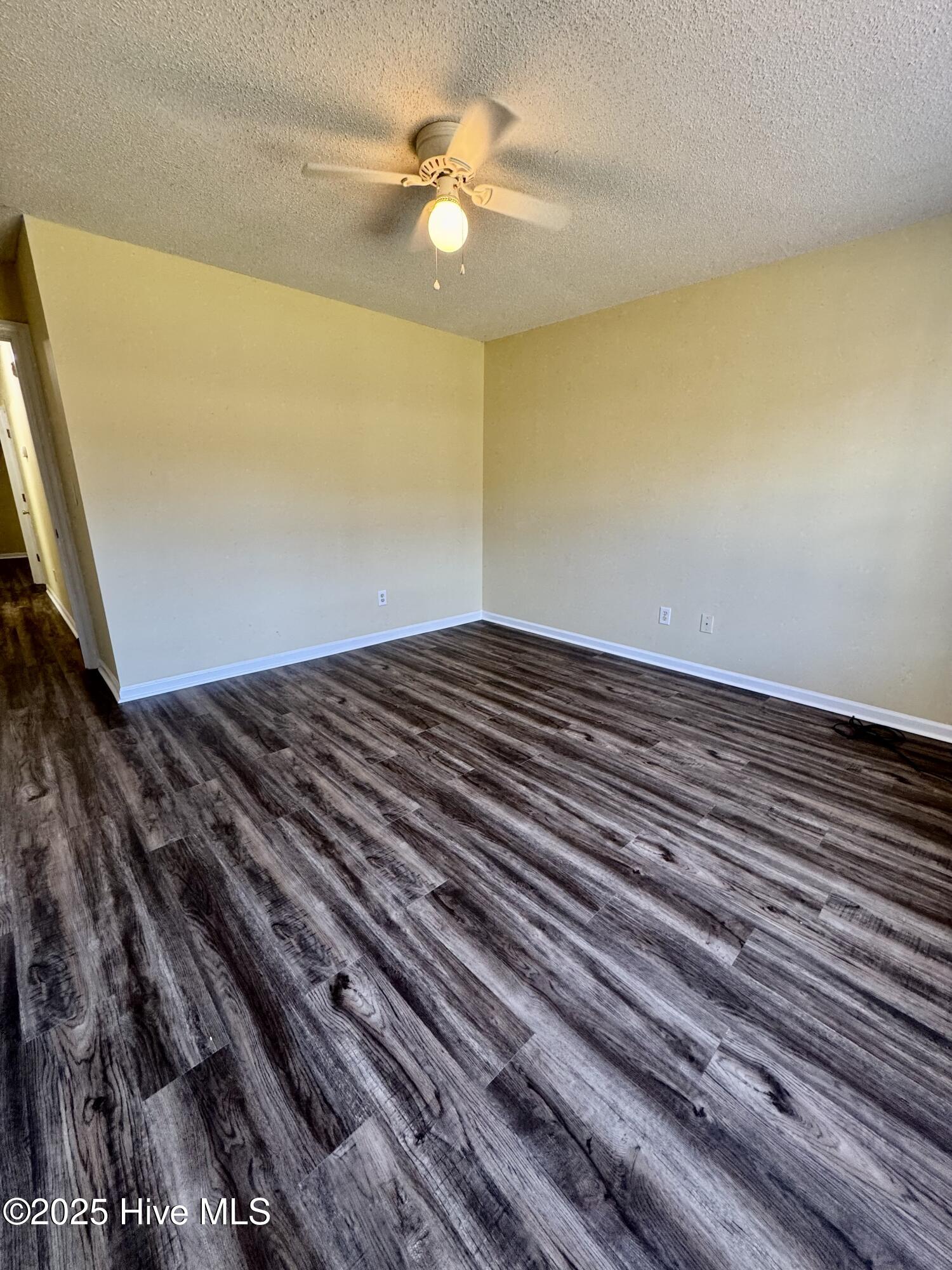 3305 Moseley Drive, Unit A Greenville, NC 27858 - Photo 4 of 14 IMG_9542