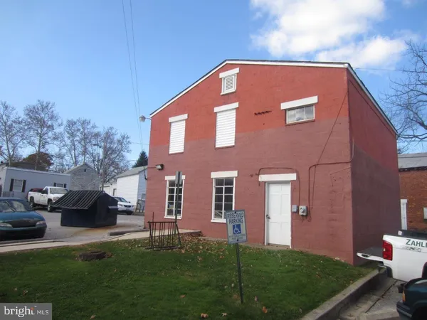 $100 | 28 Liberty Street, Unit G4, Westminster, MD 21157