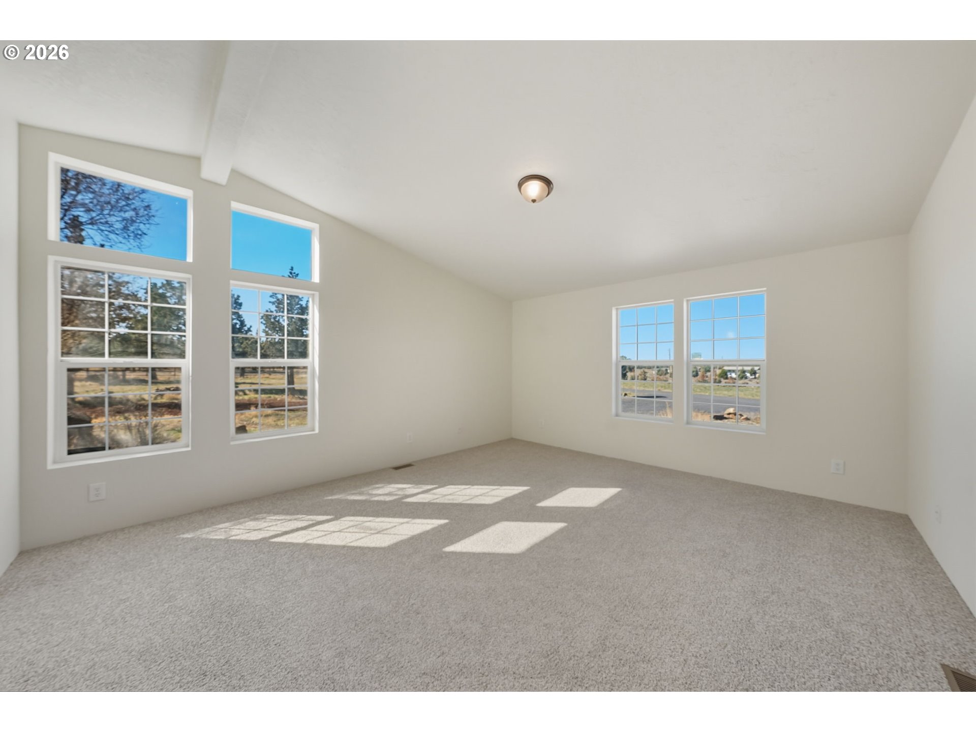 2955 Southeast Custer Road Prineville, OR 97754 - Photo 17 of 37