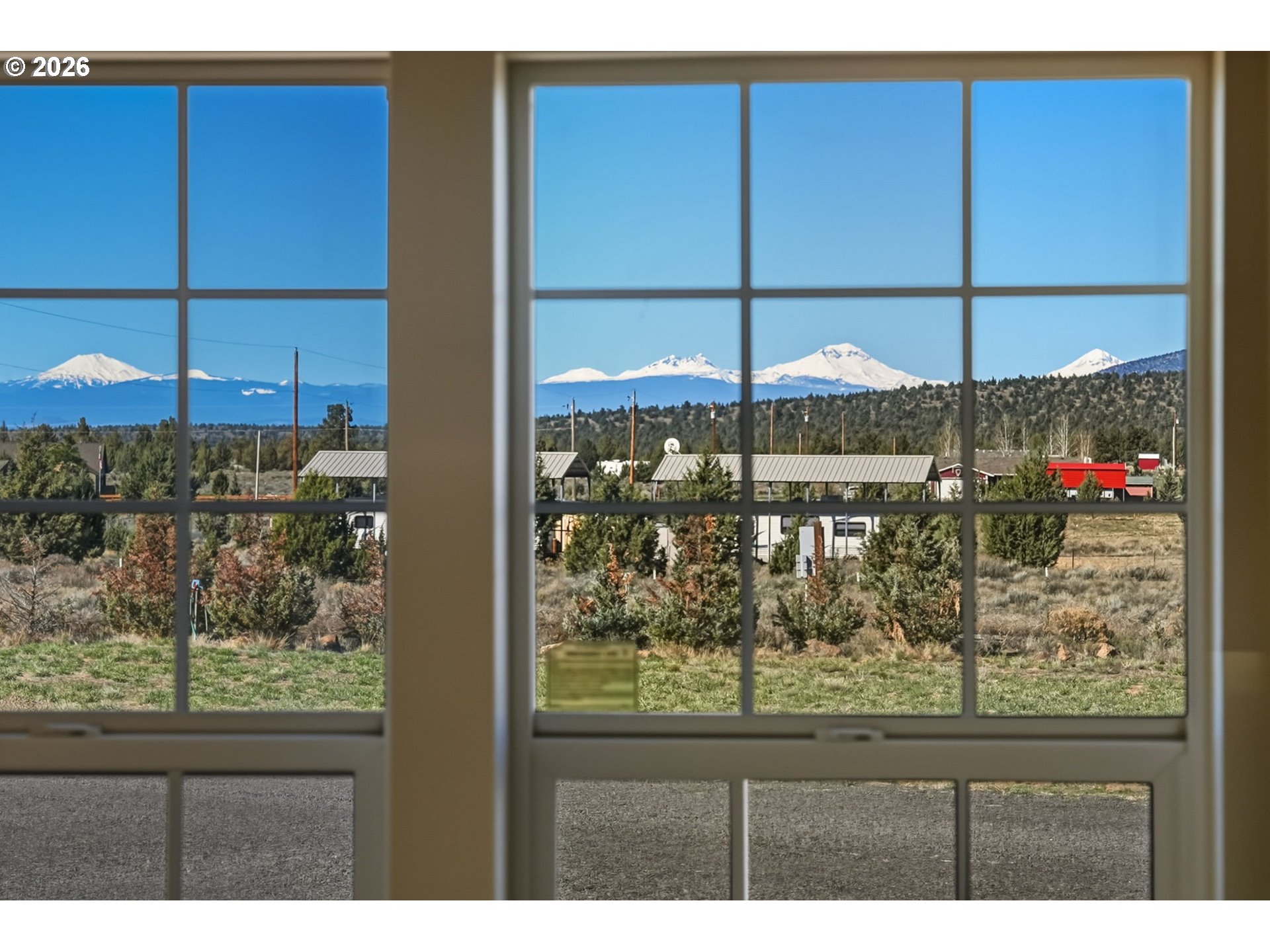 2955 Southeast Custer Road Prineville, OR 97754 - Photo 10 of 37