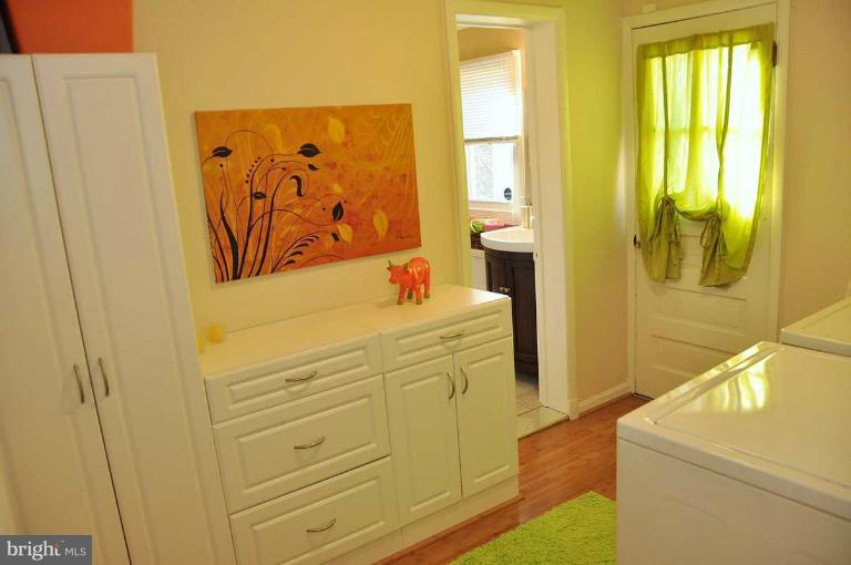 202 Sweetser Road Linthicum, MD 21090 - Photo 6 of 19 Interior (General)