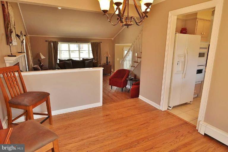 202 Sweetser Road Linthicum, MD 21090 - Photo 10 of 19 Dining Room